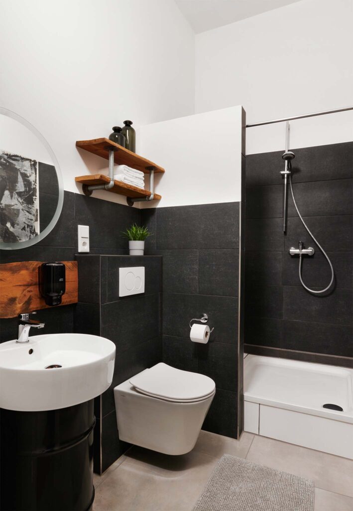 Modernes Badezimmer